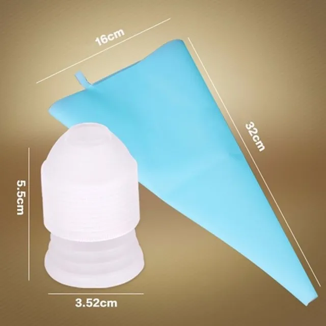 Decorating pastry bag - 6 nozzles