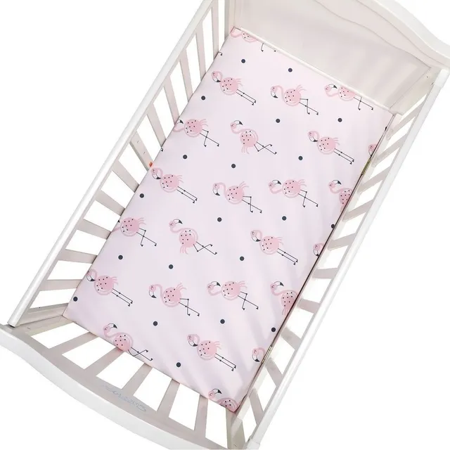 A bed sheet for a baby's bed Mackenzie 5