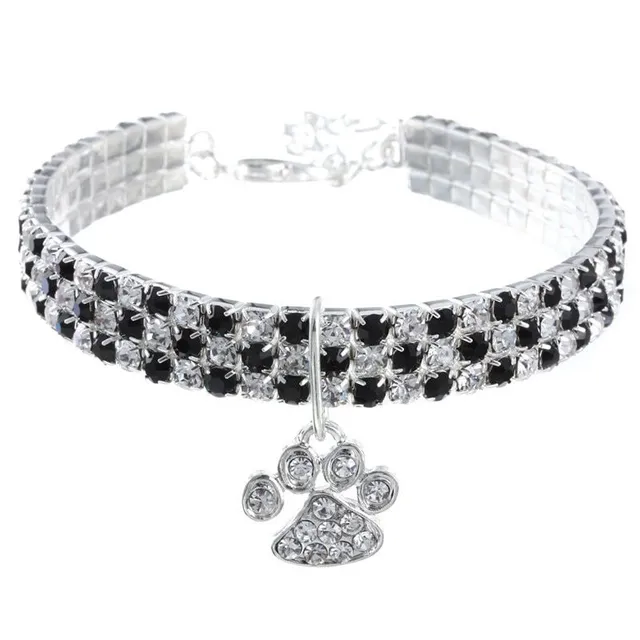 Beautiful crystal collar for cats with paw-shaped pendant