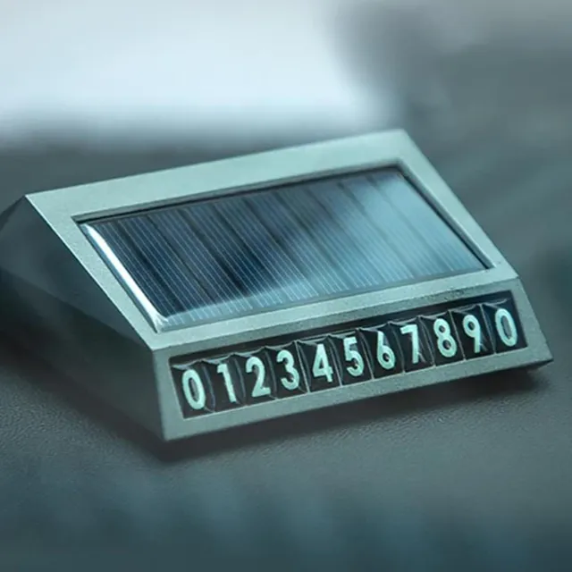 Bezdrôtový čistič vzduchu pre solárne autá s dvojitým nabíjaním USB