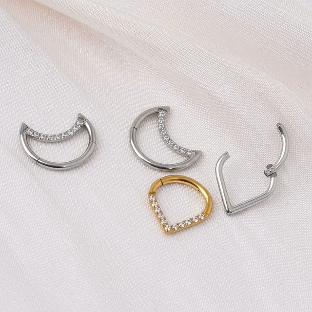 Piercing septum trendy pentru nas în formă de lacrimă sau semilună