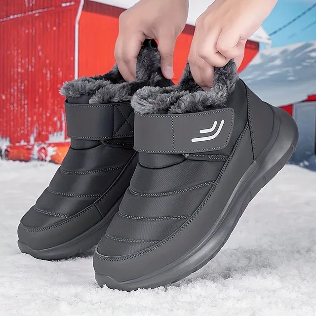 Warm and waterproof ankle boots with fleece and Velcro