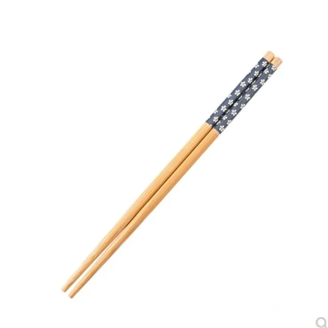 Bamboo chopsticks with flowers