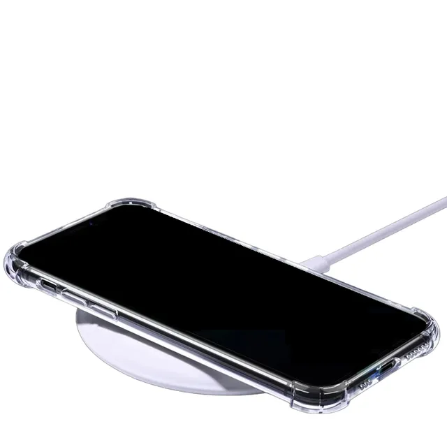 Transparent protective cover on Samsung Galaxy S21 Plus