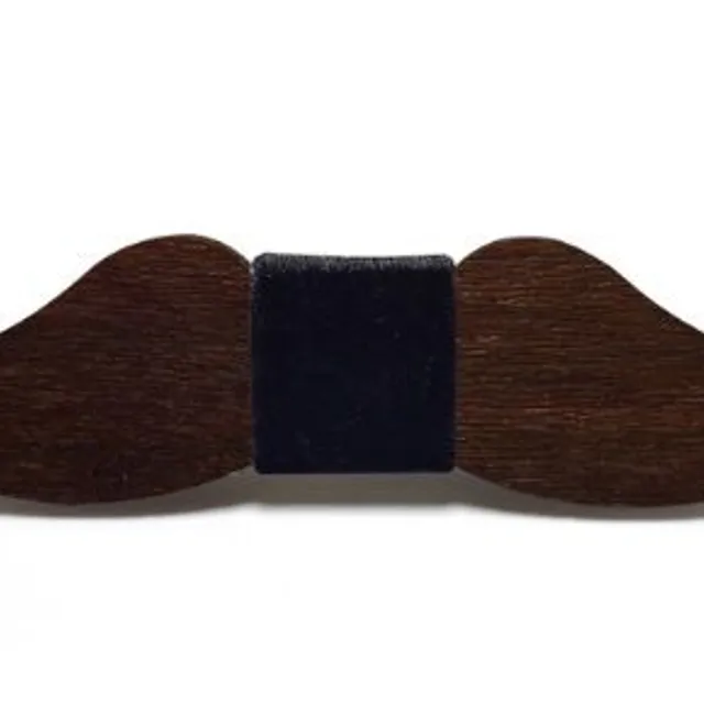 Wooden bow tie in beard - dark brown