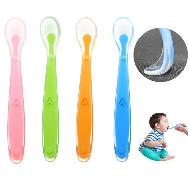 Cuillère en silicone pour bébés