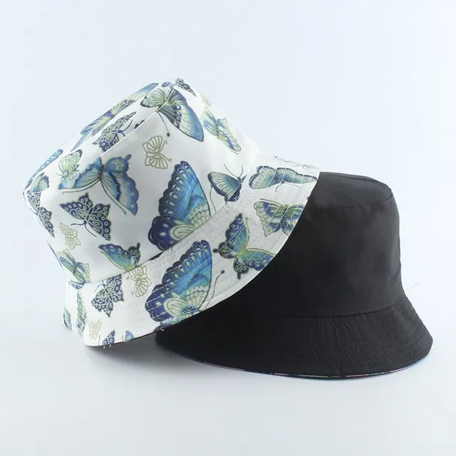 Unisex hat with smiley butterfly w
