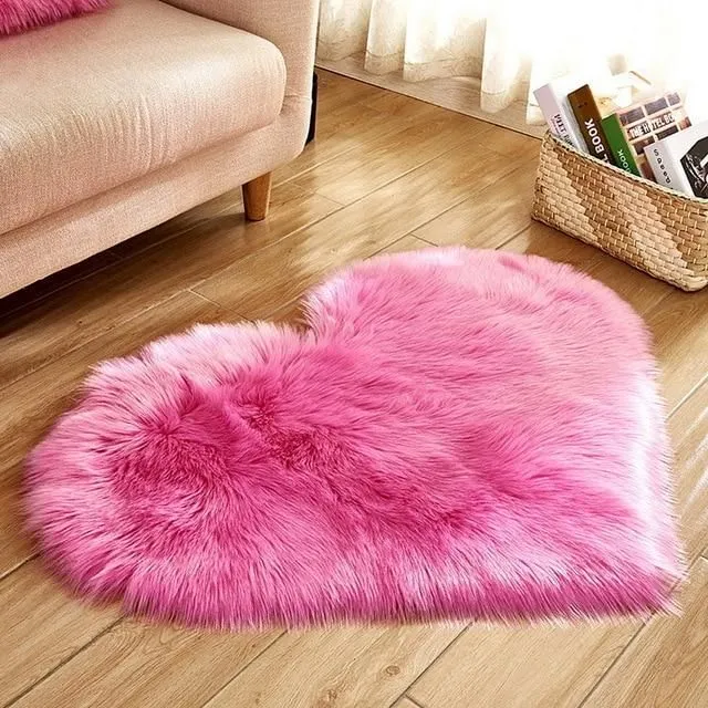 Hairy carpet in the shape of a heart rose-red 40x50cm-long-velvet