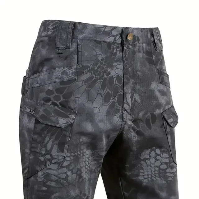 Male multifunctional tactical shorts - waterproof outdoor cargo shorts with pockets, ideal for hiking and trekking