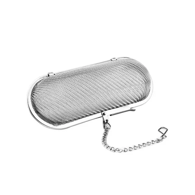 Stainless steel strainer for steeping tea leaves