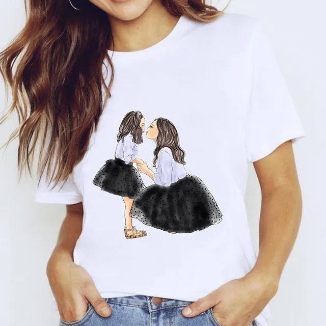 Women's T-shirt with a gentle mother and daughter print