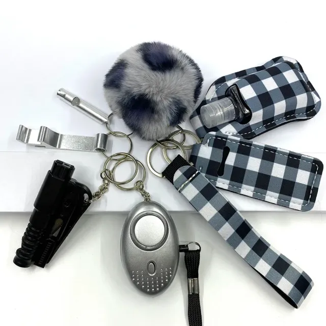 Practical set of pendants suitable for self-defense - simple use, several design variants