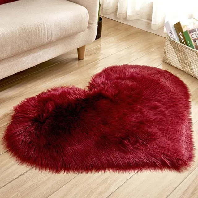 Hairy carpet in the shape of the heart of Woolie