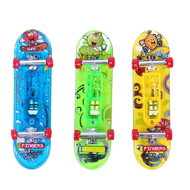 Set 2 mini skateboarduri luminoase pentru degete