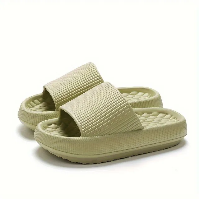 Comfortable slippers for the house and bathrooms with open tip and soft sole