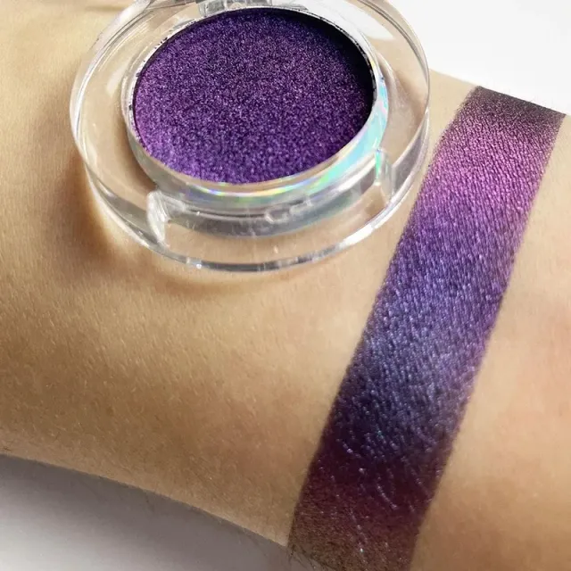 Luxurious metallic eye shadows - changing color when changing angle of light, several color variants