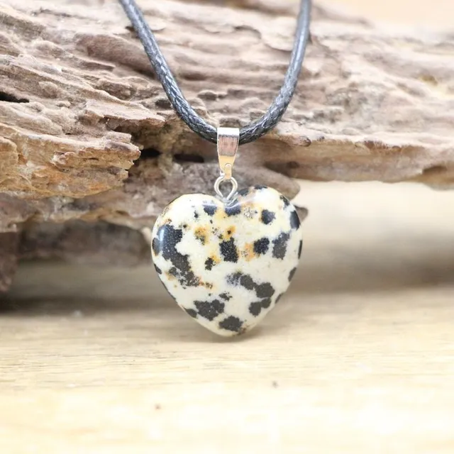 Beautiful necklace with heart-shaped pendant made of mineral with healing effects of Orcha