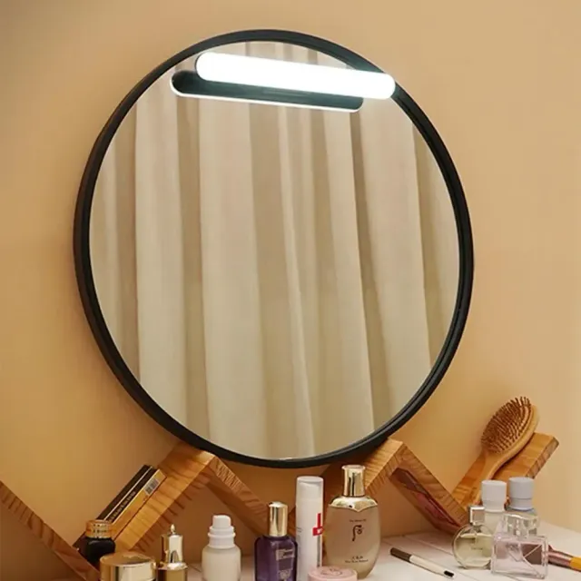 LED mirror light with adjustable brightness for make-up