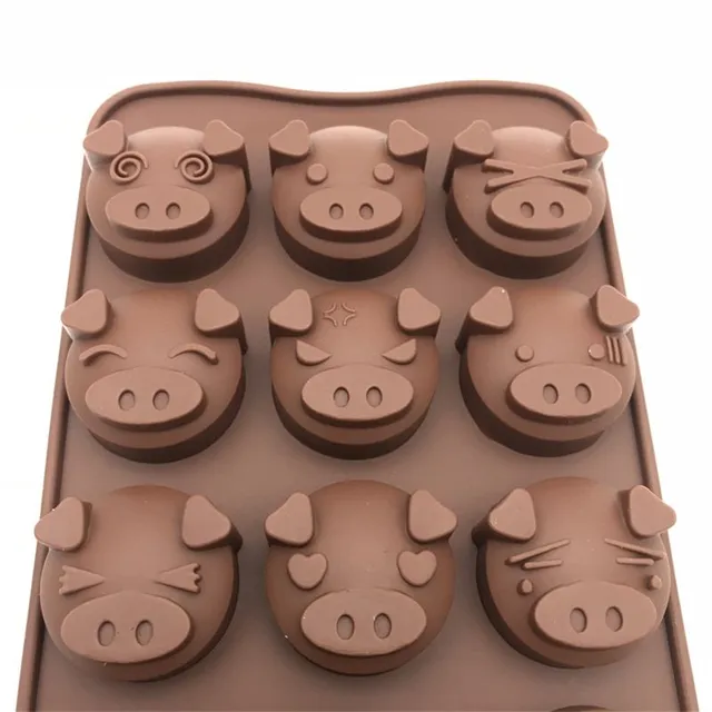 Forma na čokoládu s prasiatkami