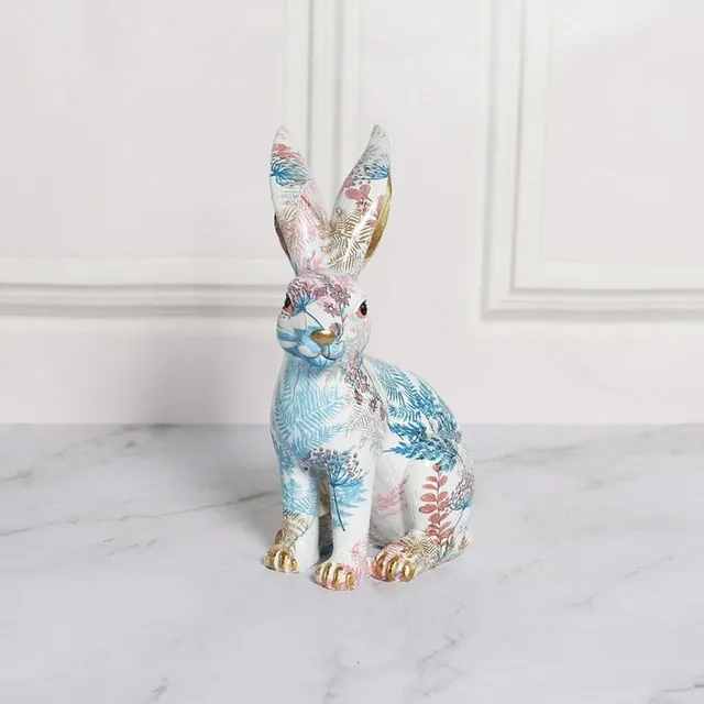 Statue de lapin avec motifs