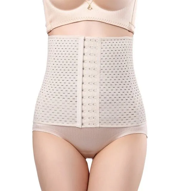 Drawstring corset belt under clothes
