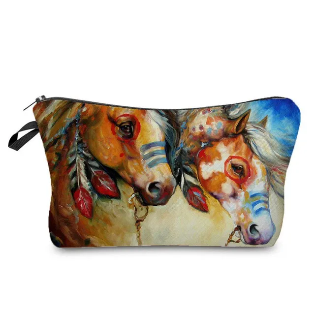Beautiful cosmetic bag with Greer horse motif
