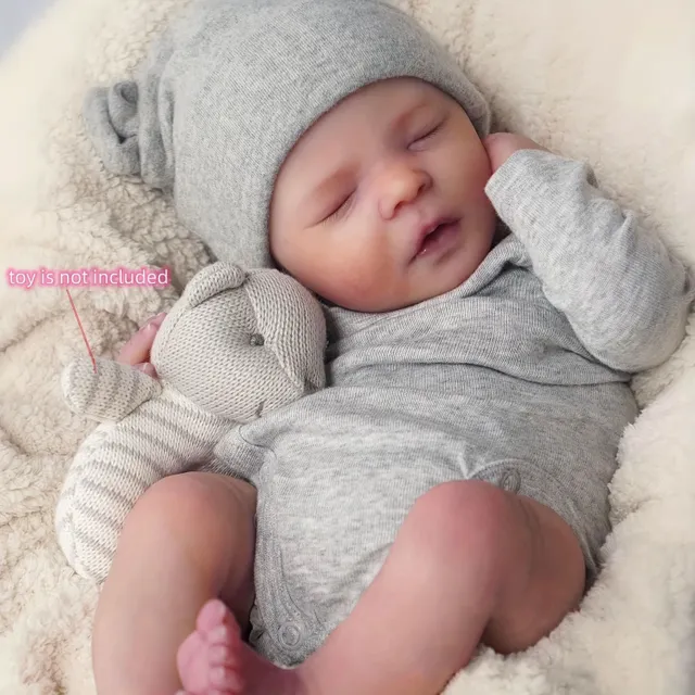 Handmade reborn doll 41 cm vinyl with closed eyes, realistic and suitable as a gift for society