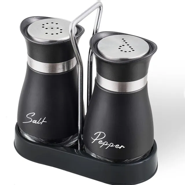 Practical salt and pepper in set 2 pieces - stylish supplement to the kitchen