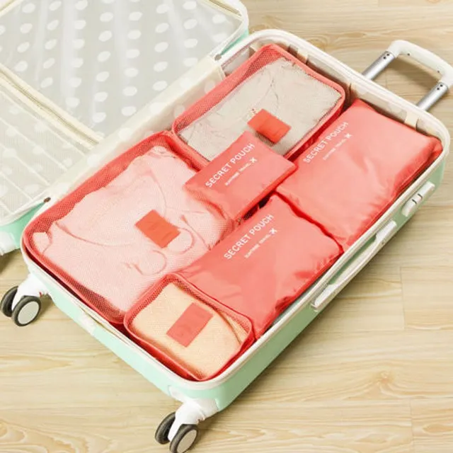 Travel organizer in the trunk watermelon-red