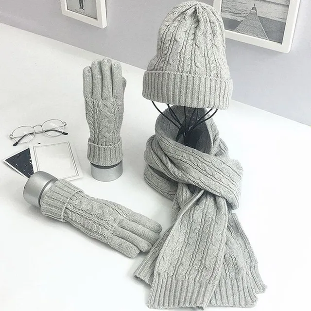 Women's winter hat and scarf set with gloves