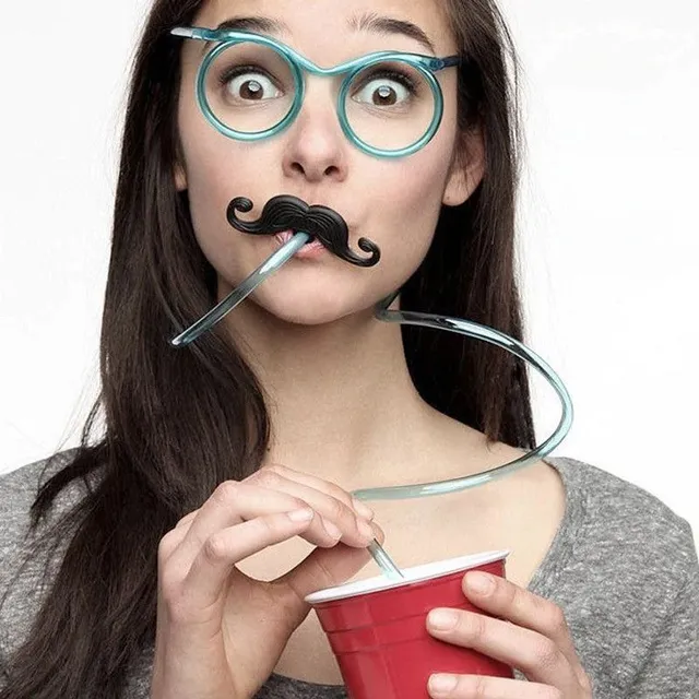 Fun glasses with Tatamo straw