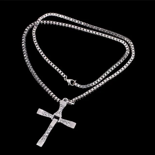 Luxury necklace with cross