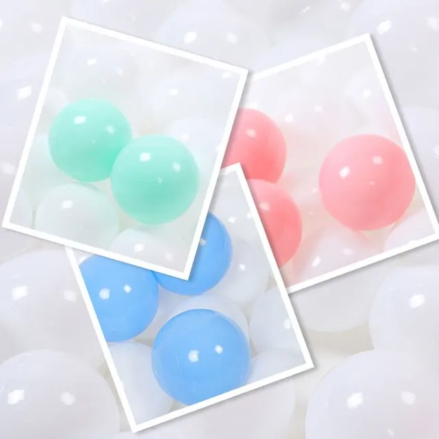 Plastic balls matte 100 pcs