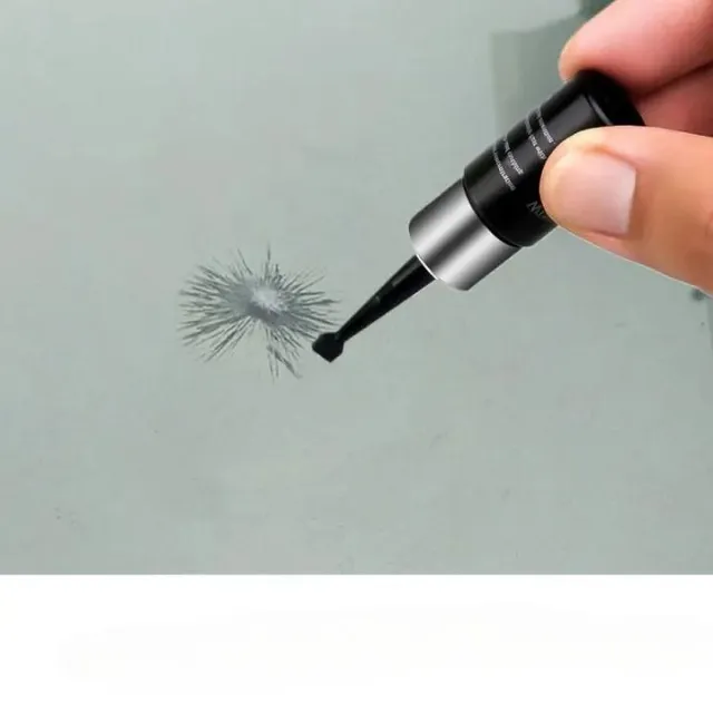 Tool for repairing a cracked car windscreen