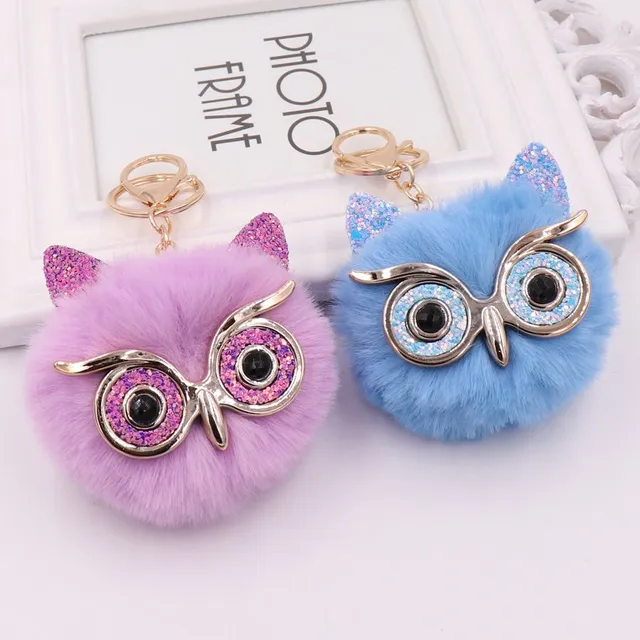 Owl pendant for handbag with fur