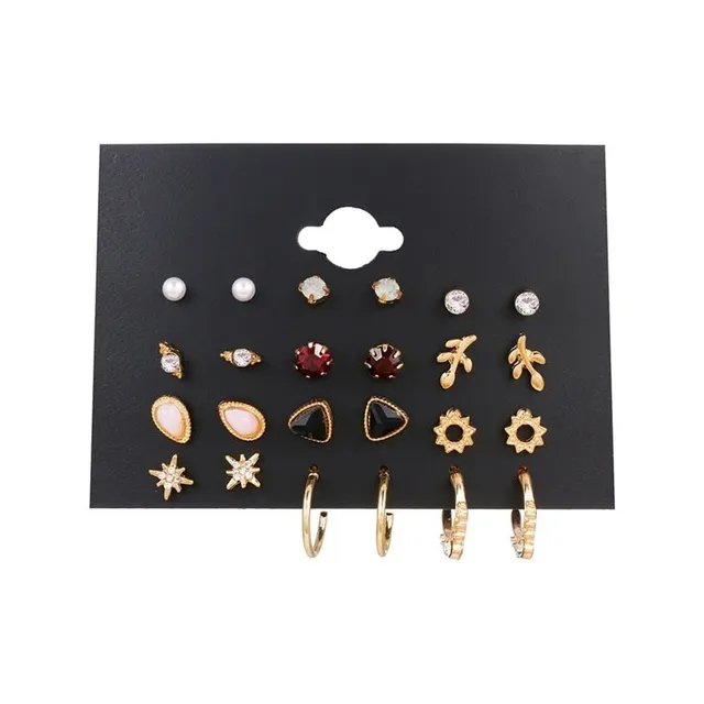 Stylish set of ladies earrings