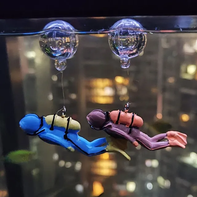 Luxusná plávajúca zábavná dekorácia do akvária v tvare potápača - viac druhov Naoise