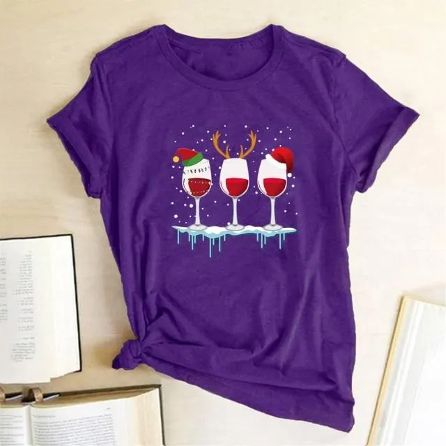 Christmas T-shirt with wine