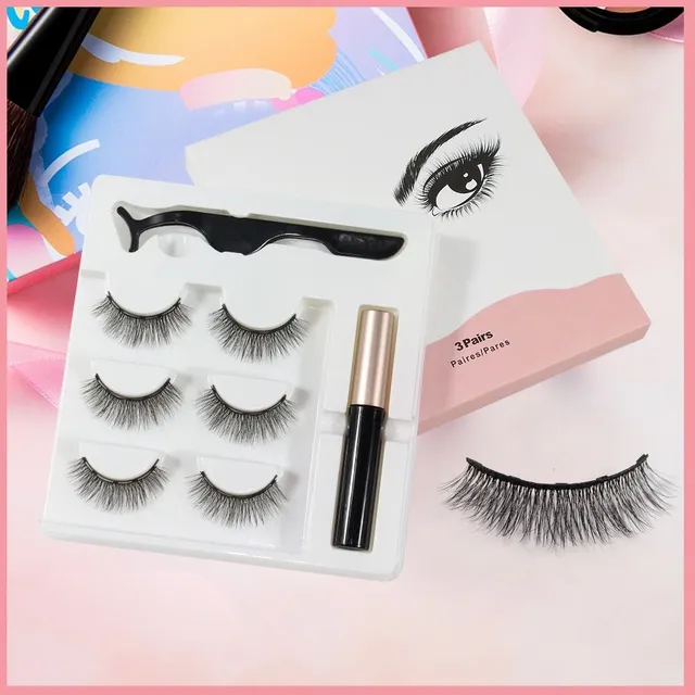 Magnetic eyelashes and eyeliner set