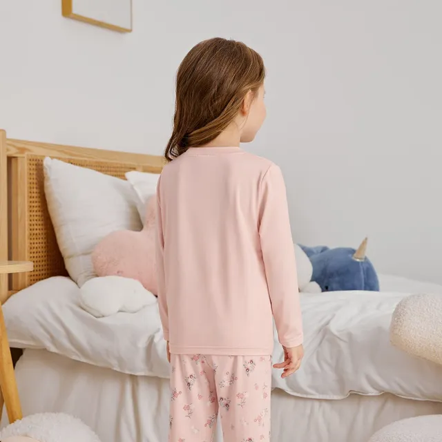 Girl set shirts and leggings for sleeping with cute animal motif