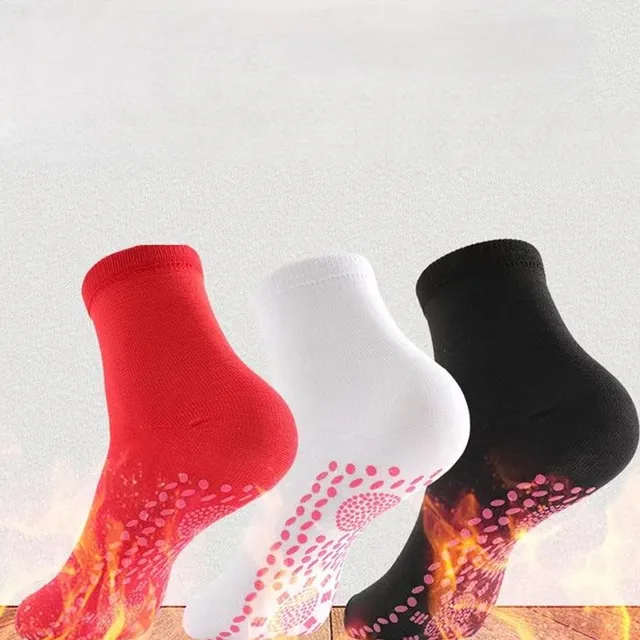 Magnetic thermoregulating unisex socks