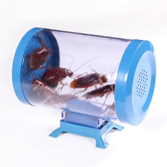 Cockroach trap