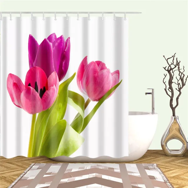 Practical bathroom curtain with flower motif