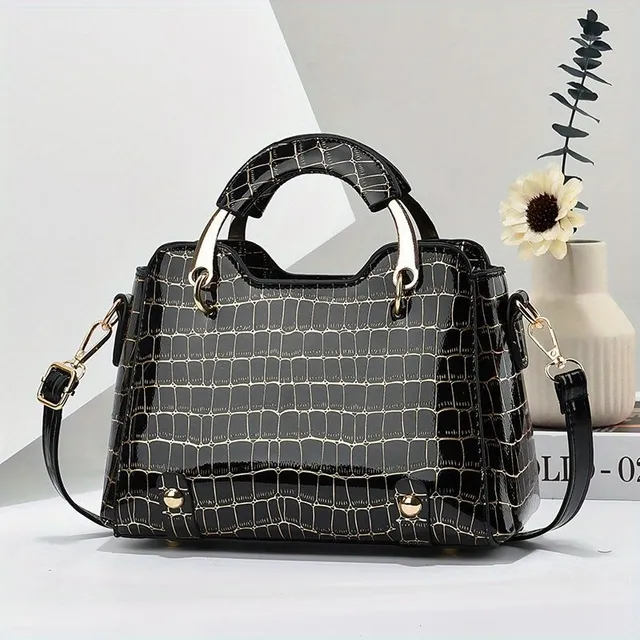 Handbag with crocodile pattern of small dimensions