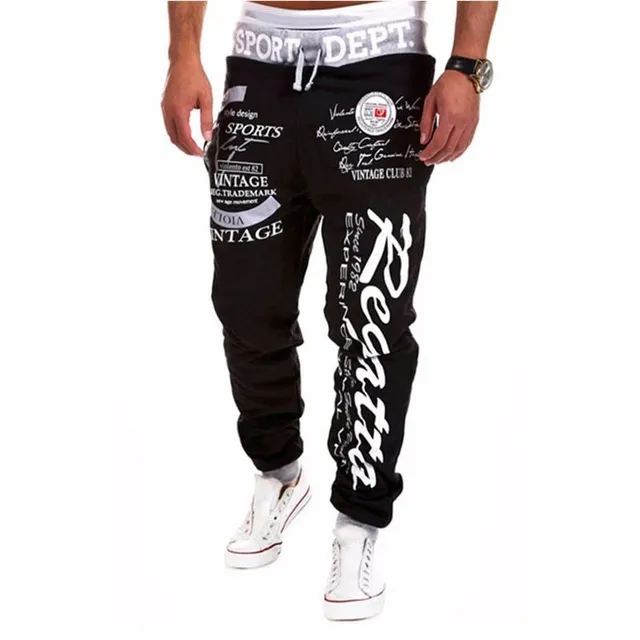 Sweatpants with a distinctive print Jeff