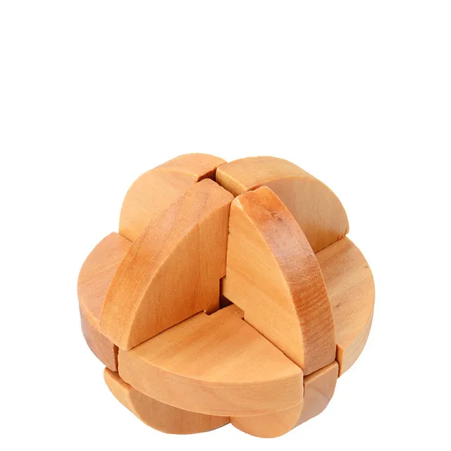 Puzzle-uri din lemn în diferite variante