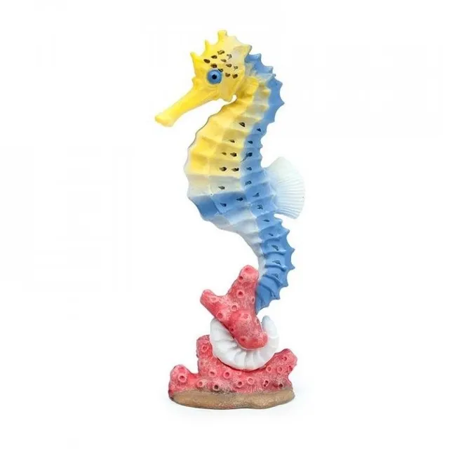 Crocodile figurine 2