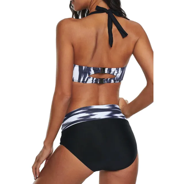 Two-piece sports swimsuit with pattern