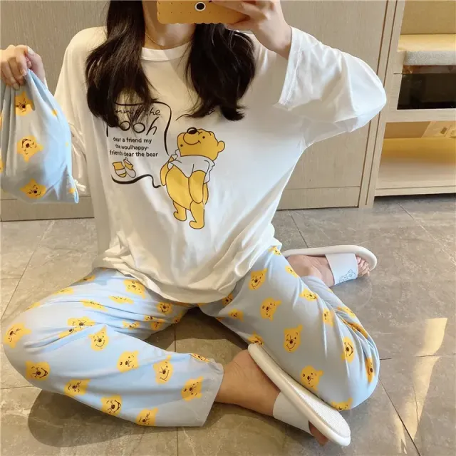 Pijama stilată pentru fetițe cu motivul Mickey și prietenii săi