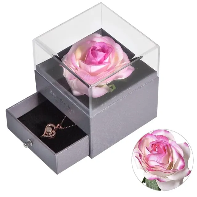 Večná ruža v darčekovej krabičke
